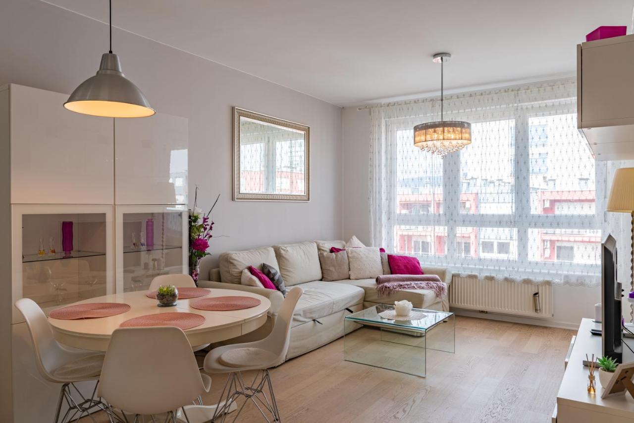 Flexible Selfcheckins 23 - Zagreb - Garage - Electric Vehicle Ccharger - Loggia - New - Luxury Leilighet Eksteriør bilde