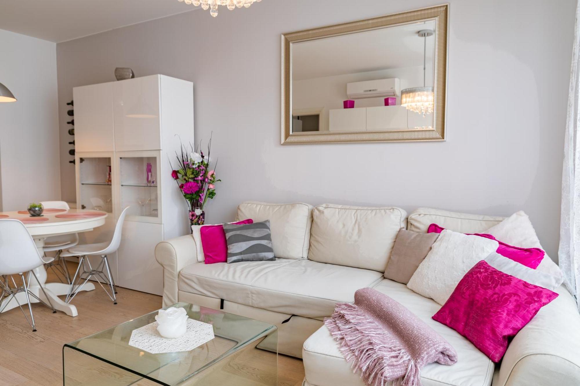 Flexible Selfcheckins 23 - Zagreb - Garage - Electric Vehicle Ccharger - Loggia - New - Luxury Leilighet Eksteriør bilde